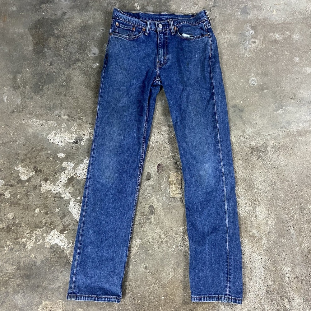 Levi's 514 Jeans Size 32x34 Blue Denim Medium Wash Classic Cut Straight Casual